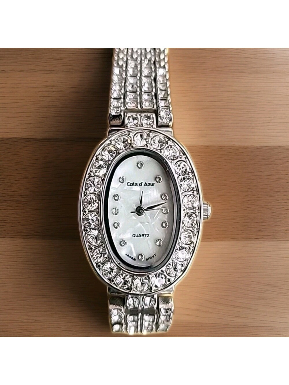 Cote D' Azur Womens Ladies Watch Silver with Gemstones Oval New Battery Working